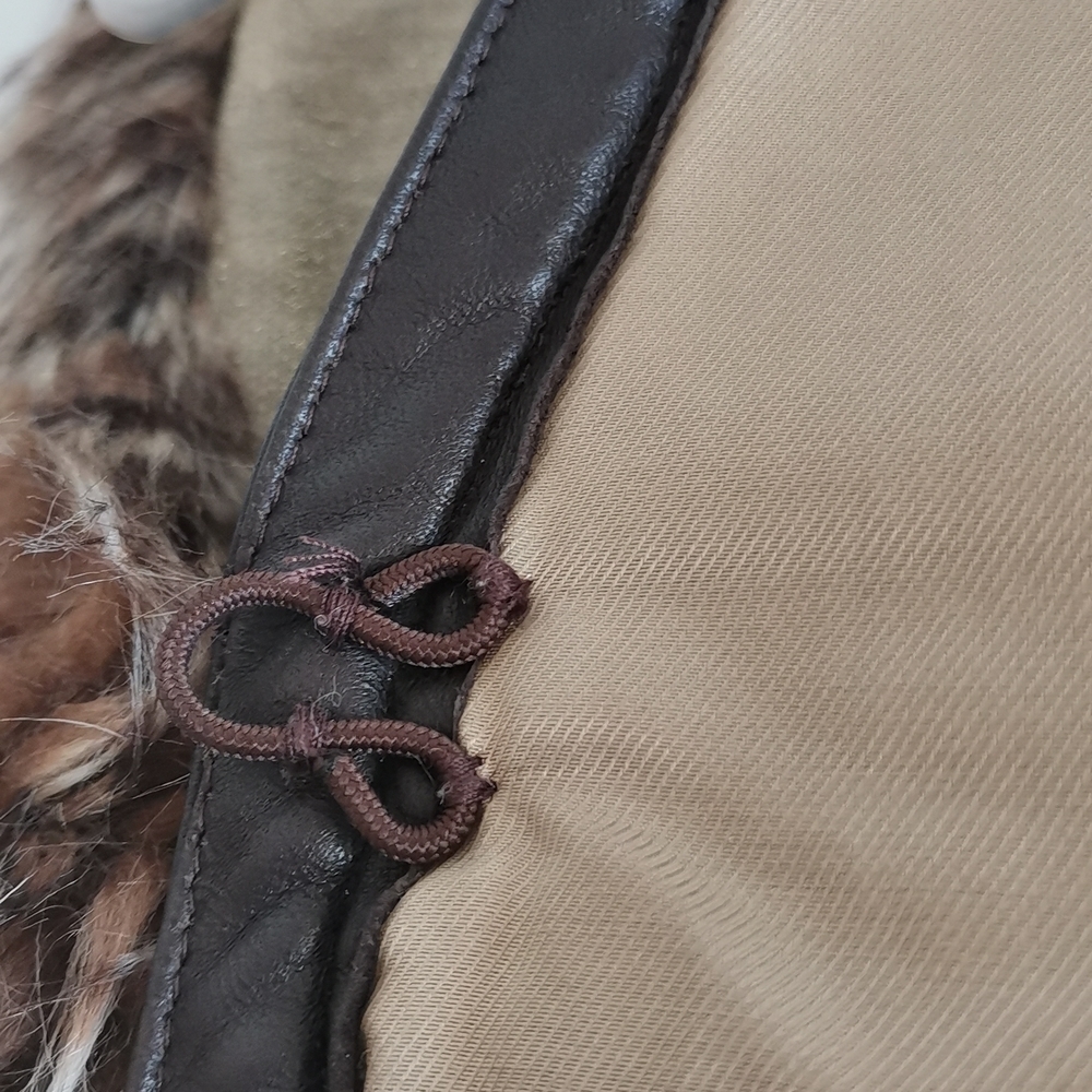 Burning Torch Faux Fur Vest. - Picture 10 of 10